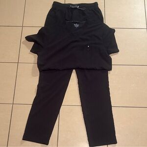 Men's Beyond Scrubs Set Size Small